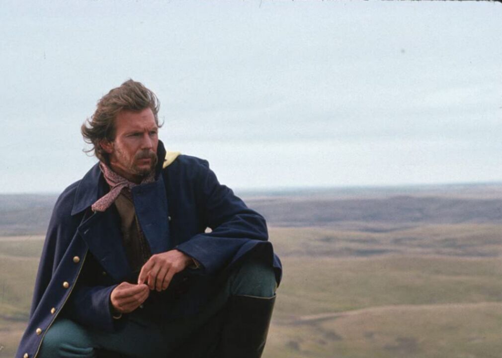 #25. Dances with Wolves (1990)
